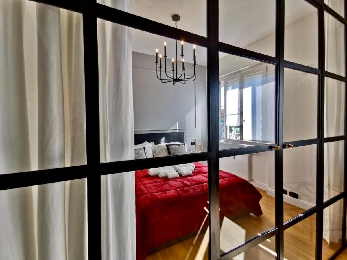 Chiclife - Florentin Downtown Apartment Bergamo Esterno foto
